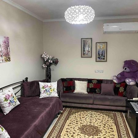 Warm Apartment In The Center Of Tirana City Eksteriør billede