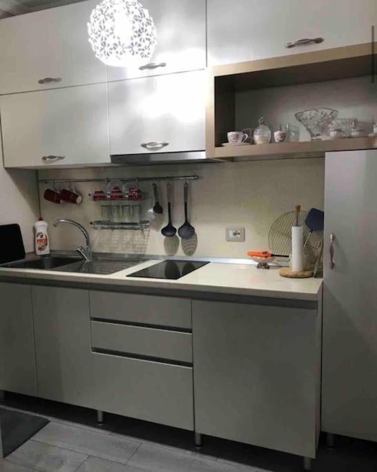 Warm Apartment In The Center Of Tirana City Eksteriør billede